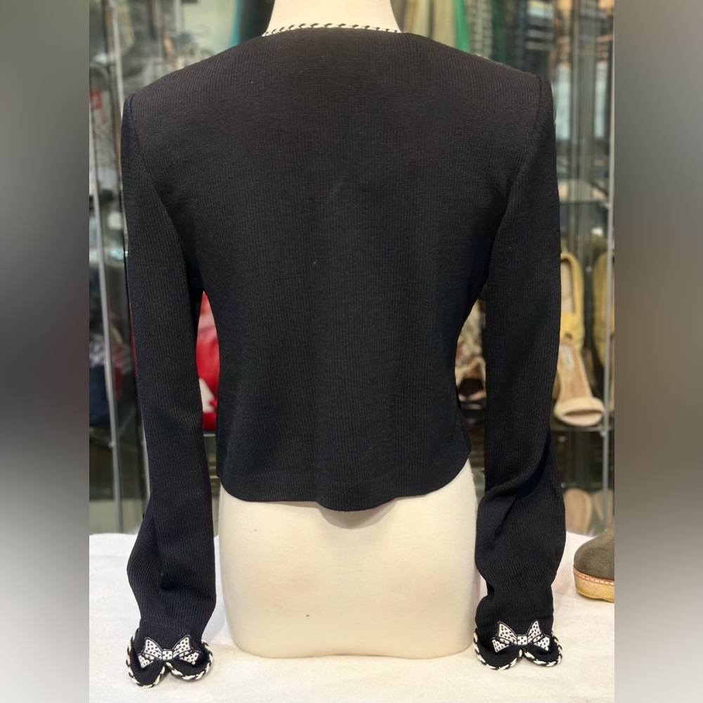ST. JOHN Elegant Black Jacket with Bow Accents size6 - Picture 2 of 10
